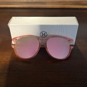 Sunglasses in Pink